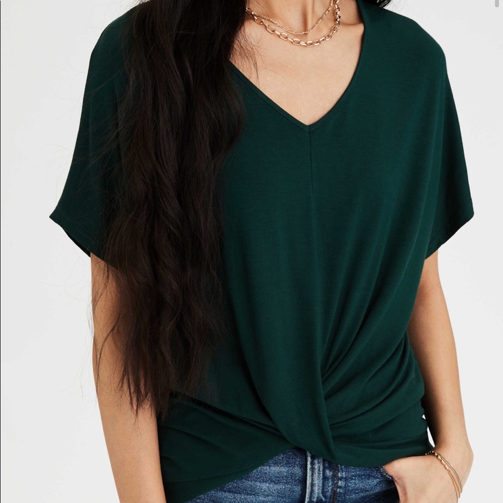 AE twist front t-shirt